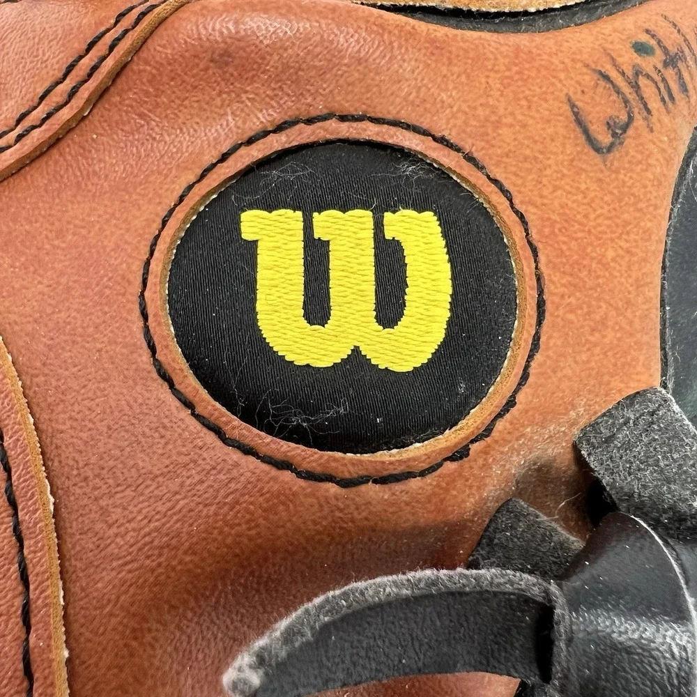 Wilson Youth Baseball Glove Barry Bonds 11